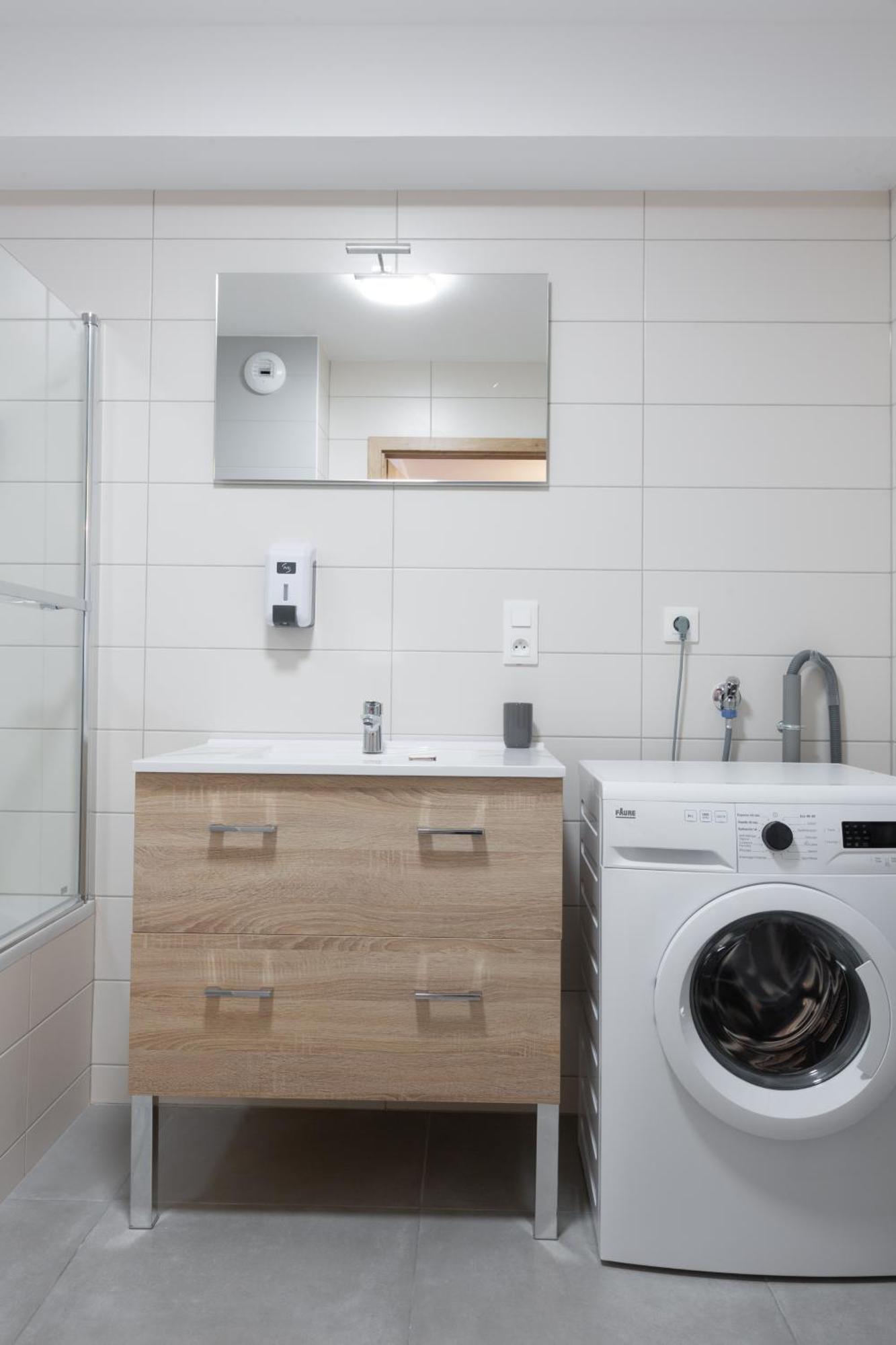 Le Rhenanus Jean Geiler De Kaysersberg - Appartement Ideal Pour Famille, Au Calme - Centre Ville - Parking Gratuit Селеста Екстер'єр фото